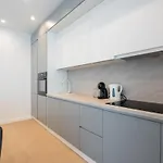Cristella King Bed Entire Apartment, Private Parking, Near Promenada Bussiness Center Bukareszt