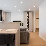 Cristella King Bed Entire Apartment, Private Parking, Near Promenada Bussiness Center Apartament