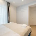Cristella King Bed Entire Apartment, Private Parking, Near Promenada Bussiness Center * Bukareszt